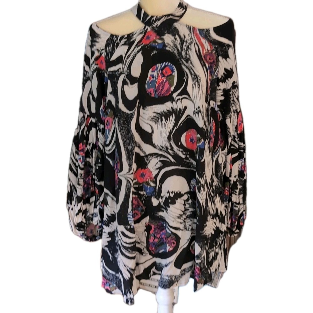 Free People Women's Size XS Blouse with Shoulder Cutouts Long Balloon Sleeves